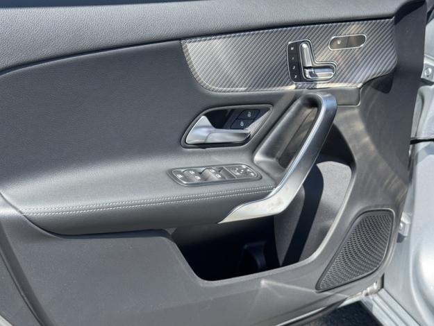 MERCEDES-BENZ Classe A 180 Progressive Line  Classe A 180 Progressive Line