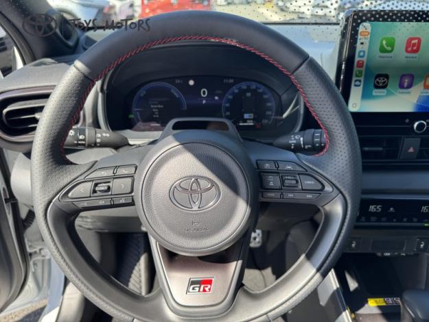 TOYOTA Yaris Hybride 130h GR SPORT  YARIS HYBRIDE 130H GR SPORTPANOTEC MY26