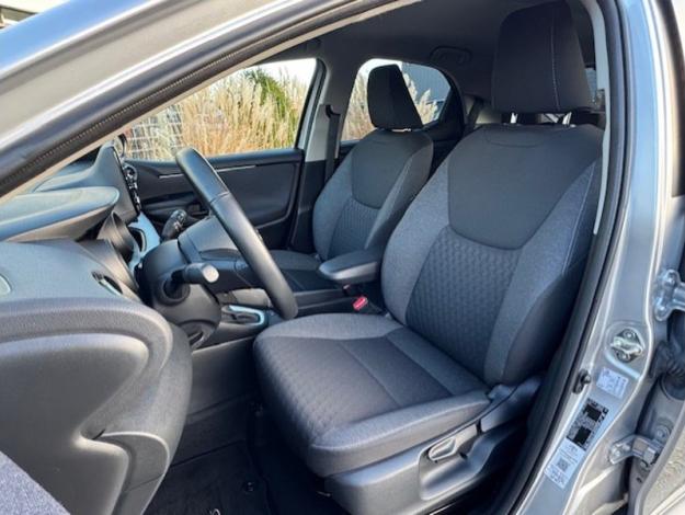 TOYOTA Yaris 1.5 116h Design  