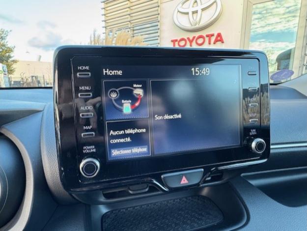 TOYOTA Yaris 1.5 116h Design  