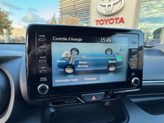 TOYOTA Yaris 1.5 116h Design  