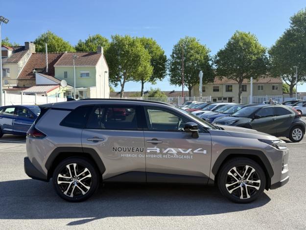 TOYOTA RAV4 Hybride 2WD 185ch Lounge  