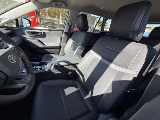 TOYOTA RAV4 Hybride 2WD 185ch Lounge  