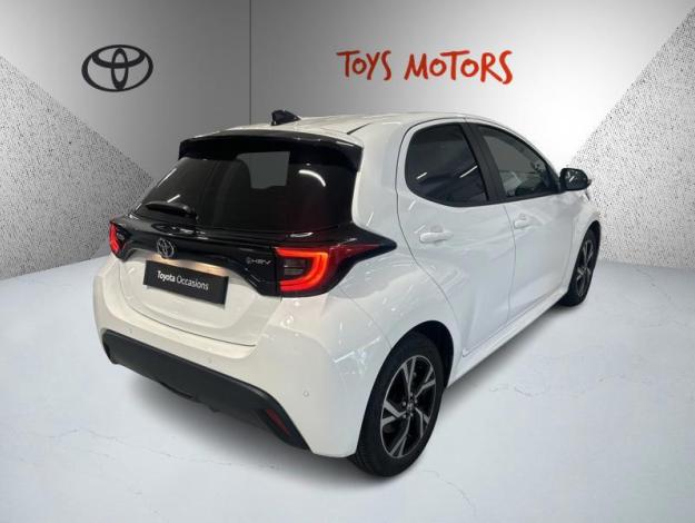 TOYOTA Yaris 116h Design  