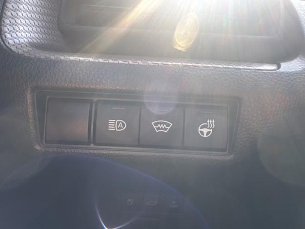 TOYOTA Prius 223ch Design   