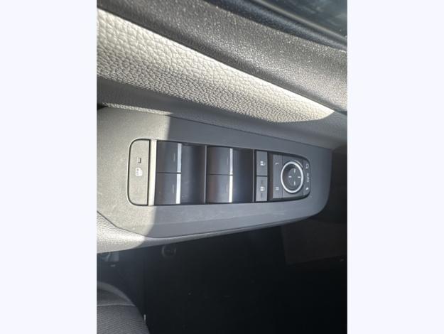TOYOTA Prius 223ch Design   