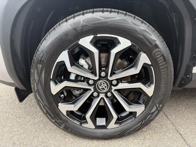 TOYOTA Yaris Cross 116h Design AWD cargo   