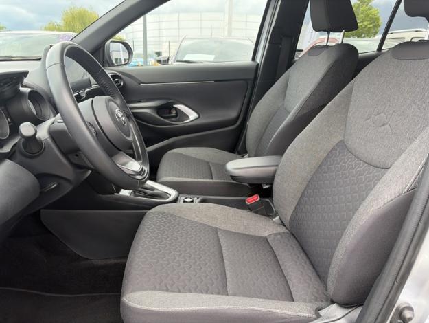 TOYOTA Yaris Cross 116h Design AWD cargo   