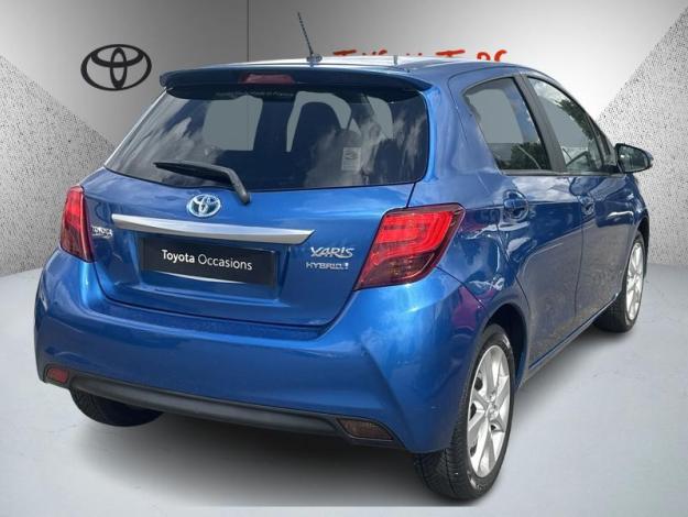 TOYOTA Yaris 100h Attitude  