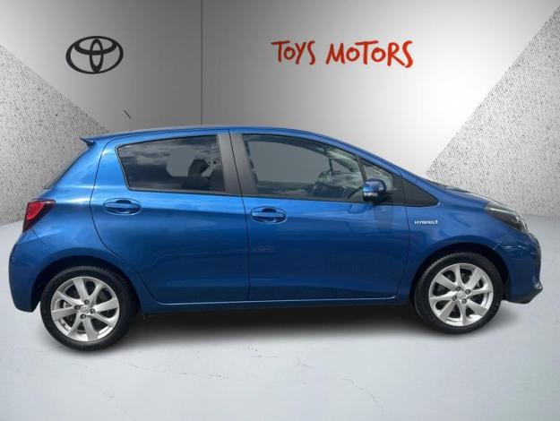 TOYOTA Yaris 100h Attitude  