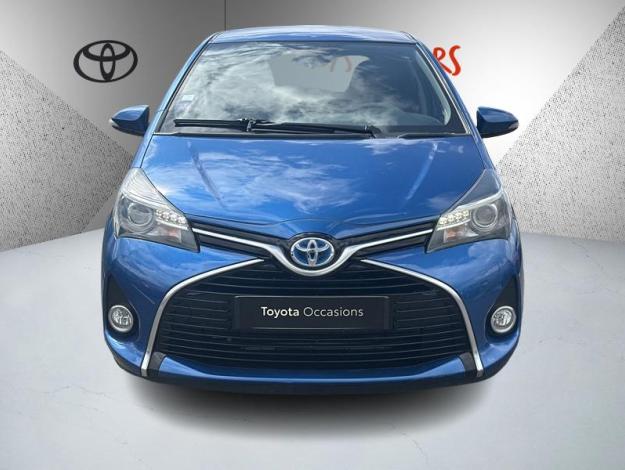 TOYOTA Yaris 100h Attitude  