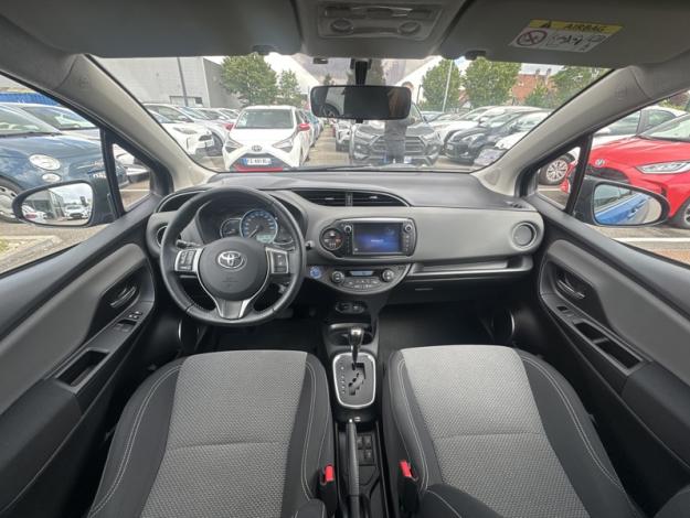 TOYOTA Yaris 100h Attitude  