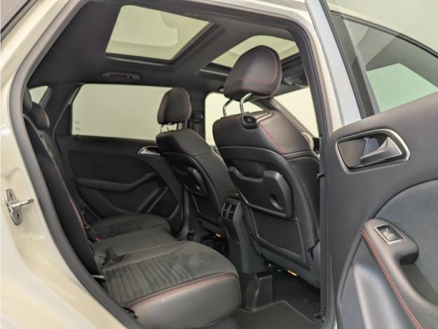 MERCEDES-BENZ Classe B B 180 d Fascination  