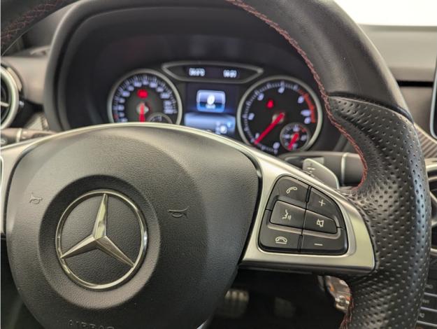 MERCEDES-BENZ Classe B B 180 d Fascination  