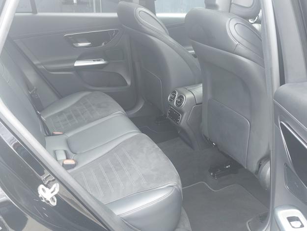 MERCEDES-BENZ GLC SUV GLC 220 d 4MATIC AMG Line  GLC 220 d 4MATIC AMG Line