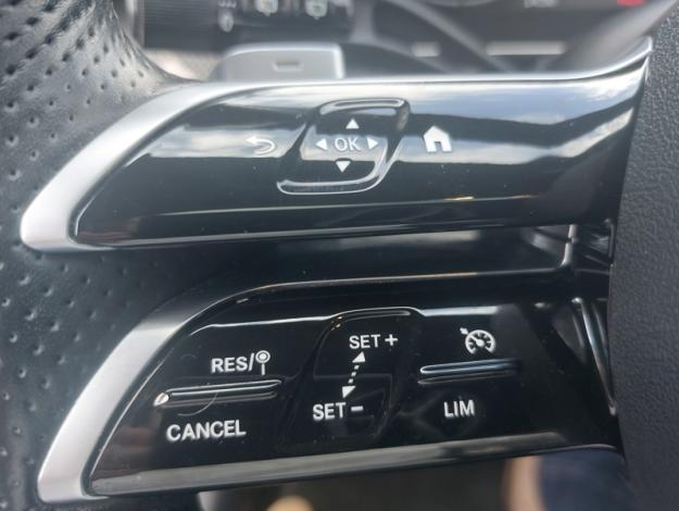 MERCEDES-BENZ GLC SUV GLC 220 d 4MATIC AMG Line  GLC 220 d 4MATIC AMG Line