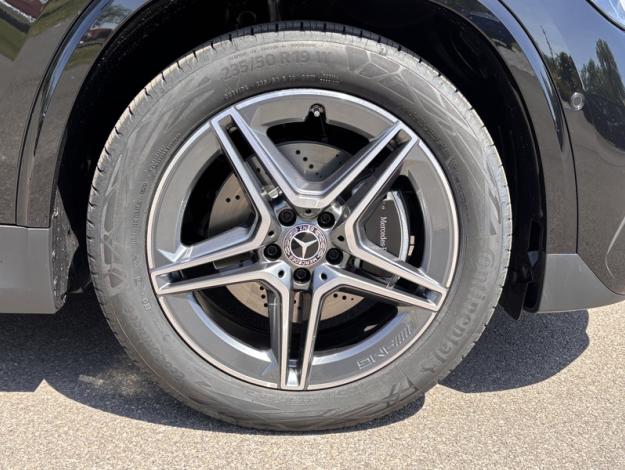 MERCEDES-BENZ GLA 180 d Edition 140  GLA 180 d Edition 140