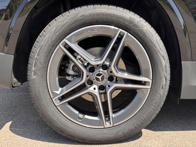 MERCEDES-BENZ GLA 180 d Edition 140  GLA 180 d Edition 140