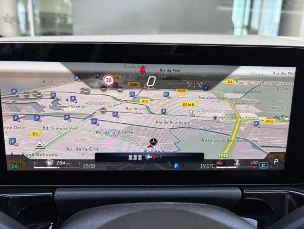 MERCEDES-BENZ GLA 180 d Edition 140  GLA 180 d Edition 140