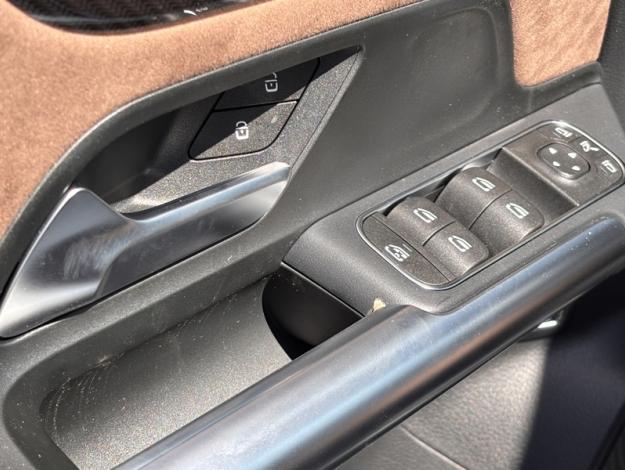 MERCEDES-BENZ GLA 180 d Edition 140  GLA 180 d Edition 140