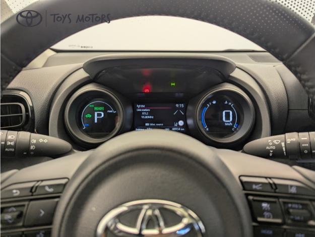 TOYOTA Yaris Hybride 116h Design  Pack