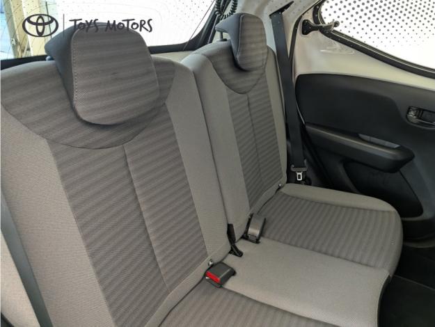 TOYOTA Aygo 1.0 VVT-i x-play  