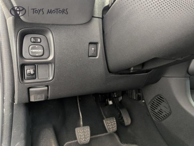 TOYOTA Aygo 1.0 VVT-i x-play  