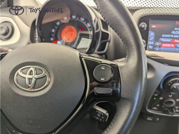 TOYOTA Aygo 1.0 VVT-i x-play  