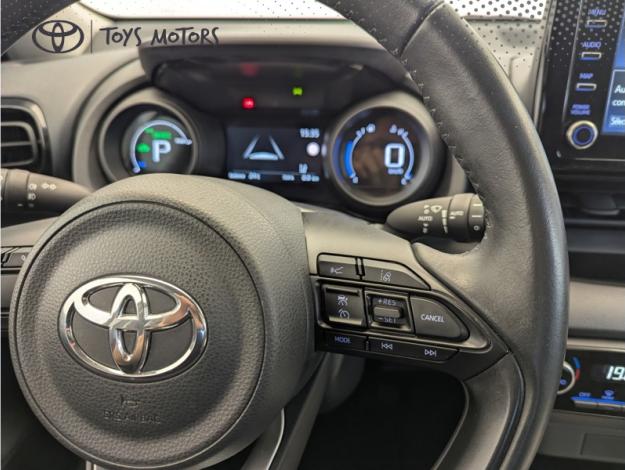 TOYOTA Yaris Hybride 116h Design  