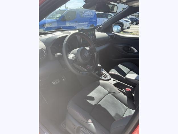 TOYOTA Yaris Hybride 130h GR SPORT  YARIS HYBRIDE 130H GR SPORT PANO TECH