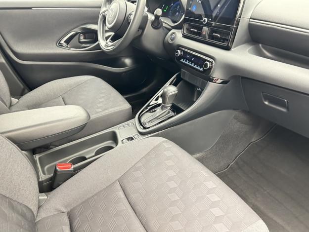 TOYOTA Yaris Hybride 116h Design  1.5 116 ch 