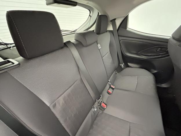 TOYOTA Yaris Hybride 116h Design  1.5 116 ch 