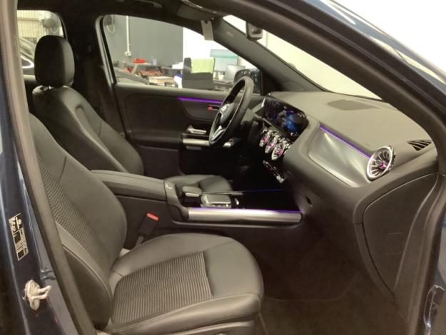 MERCEDES-BENZ EQA EQA 250 SUV