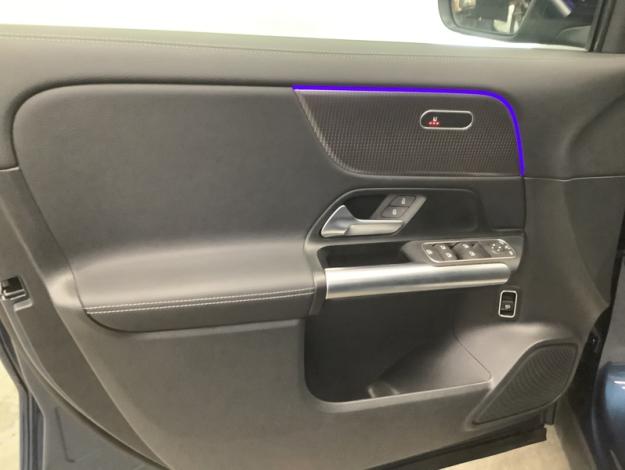 MERCEDES-BENZ EQA EQA 250 SUV