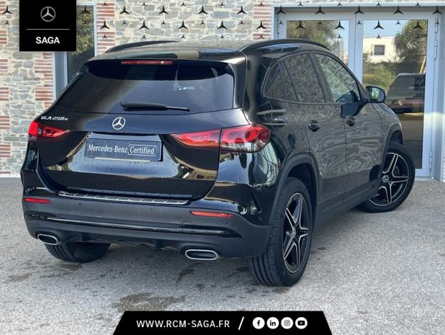 MERCEDES-BENZ GLA 250 e AMG Line  