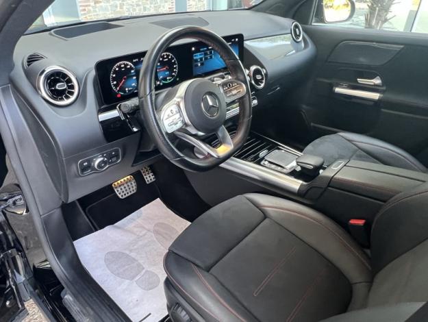 MERCEDES-BENZ GLA 250 e AMG Line  