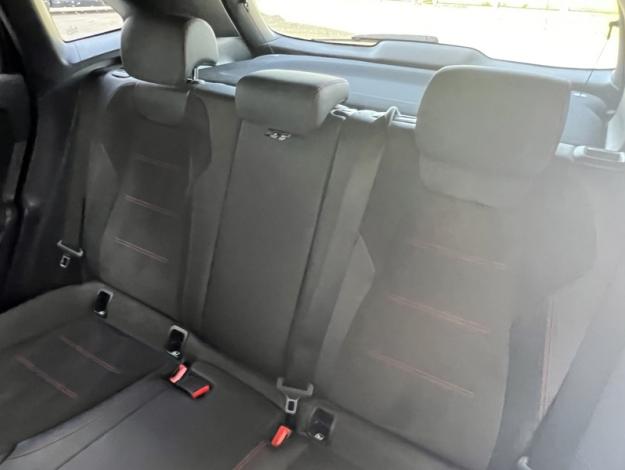 MERCEDES-BENZ GLA 250 e AMG Line  
