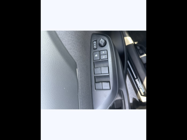 TOYOTA Yaris Cross 1.5 HYBRID 130H DESIGN PACK CARGO   