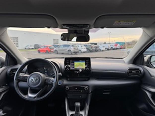 TOYOTA Yaris Hybride 116h Dynamic Business   