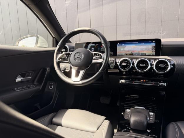 MERCEDES-BENZ Classe A 180 d Berline Business Line  