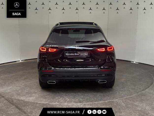 MERCEDES-BENZ GLA 250 e AMG Line  