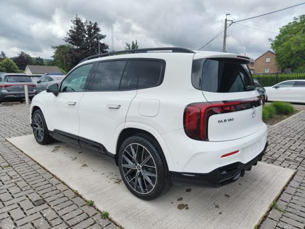 MERCEDES-BENZ GLB 180  GLB 180  140 Years Edition 