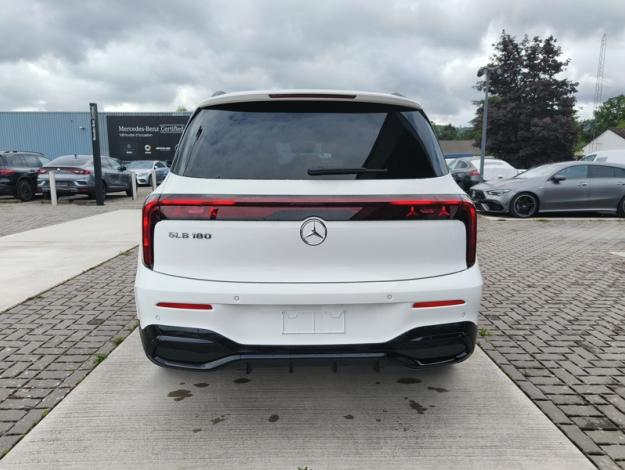 MERCEDES-BENZ GLB 180  GLB 180  140 Years Edition 