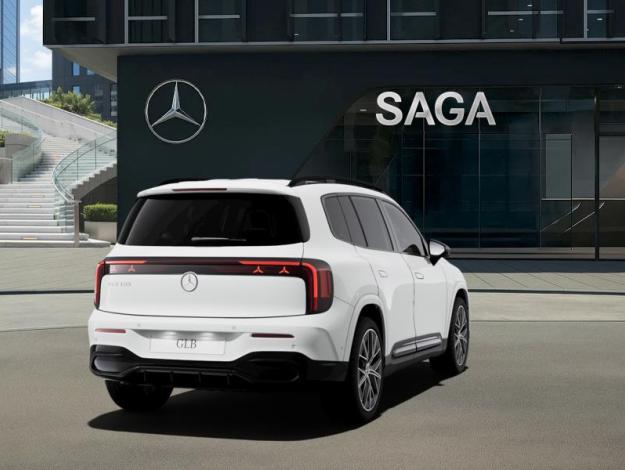 MERCEDES-BENZ GLB 180  GLB 180  140 Years Edition 