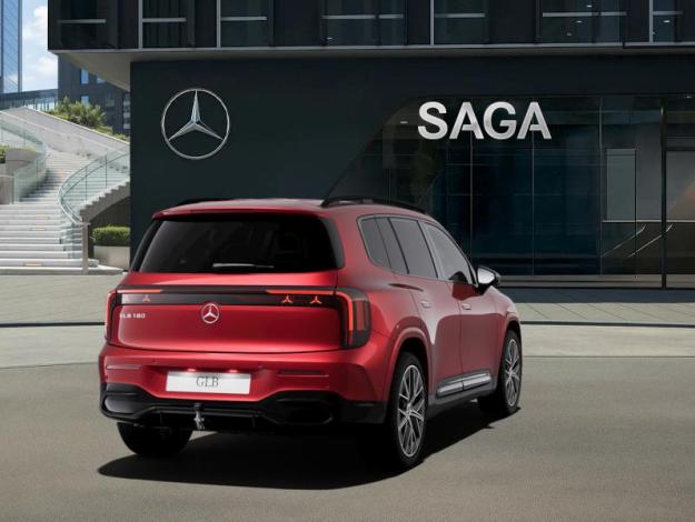 MERCEDES-BENZ GLB 180  GLB 180  140 Years Edition 