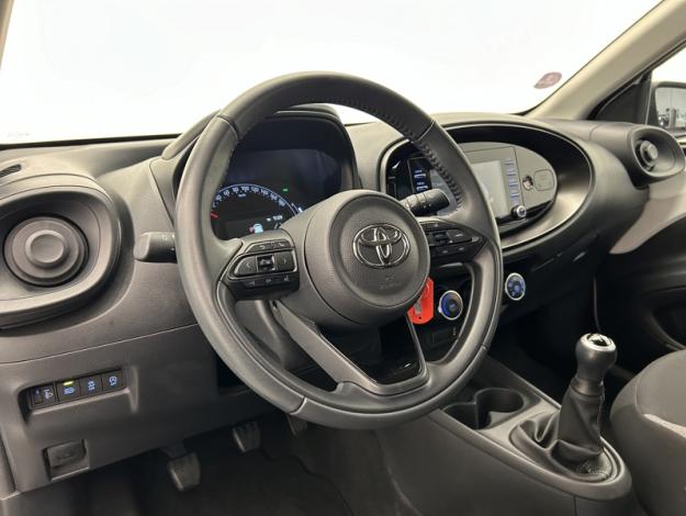 TOYOTA Aygo X 1.0 VVT-i 72 Dynamic  
