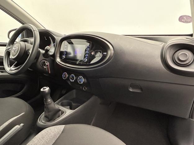 TOYOTA Aygo X 1.0 VVT-i 72 Dynamic  