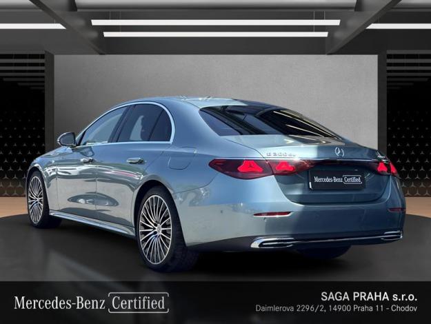 MERCEDES-BENZ Třídy E E 300 de 4MATIC s hybridní technologií EQ (3/22)