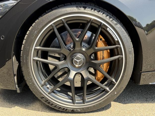 MERCEDES-BENZ AMG GT Mercedes- 63 S E Performance  