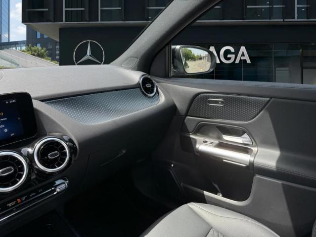 MERCEDES-BENZ GLA-Klasse GLA 180 d Off-Roader